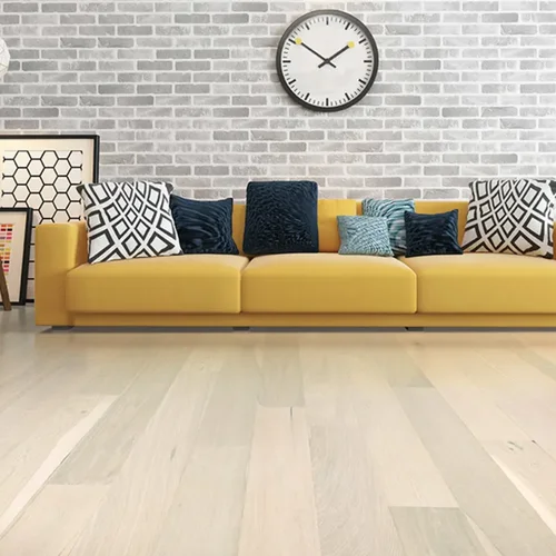 Quality Carpets providing laminate flooring for your space in Munster, IN